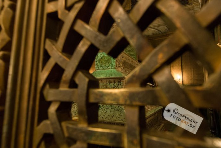 NIKON D200 . 1/10 sec. f/3.5 . 14mm . ISO800 . ⒸAllan Kaihøj - 03_EGY_Alabaster_24