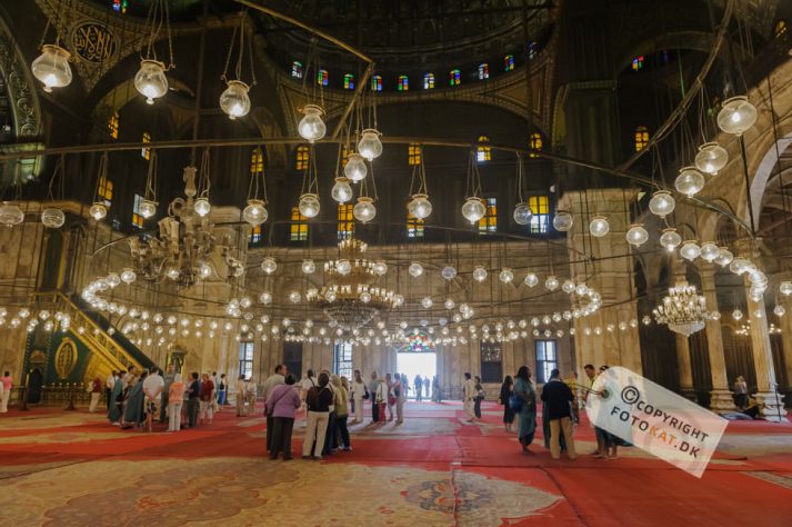 NIKON D700 . 1/100 sec. f/4.5 . 24mm . ISO2500 . ⒸPernille Fjeldgaard - 03_EGY_Alabaster_38