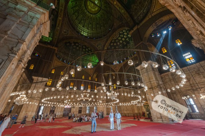 NIKON D700 . 1/125 sec. f/4.5 . 14mm . ISO3200 . ⒸPernille Fjeldgaard - 03_EGY_Alabaster_42