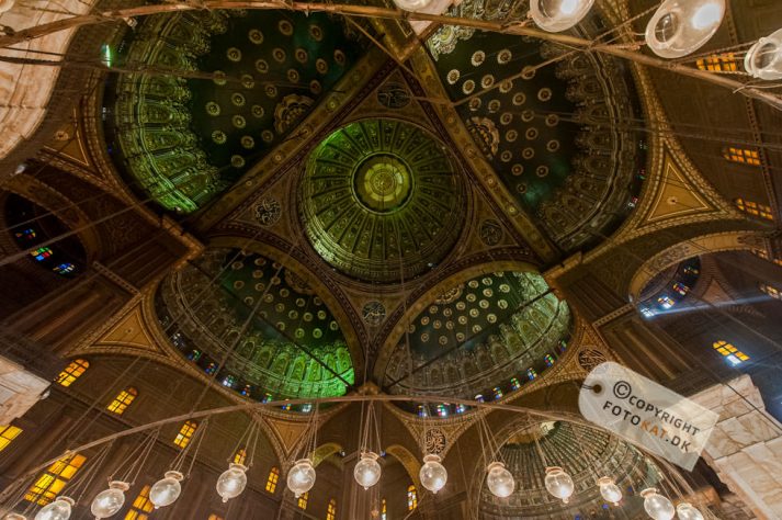 NIKON D700 . 1/100 sec. f/4.5 . 14mm . ISO3200 . ⒸPernille Fjeldgaard - 03_EGY_Alabaster_50