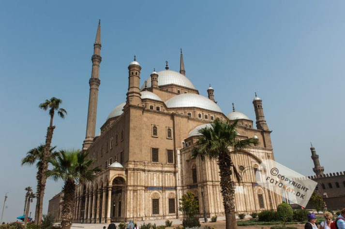 NIKON D700 . 1/800 sec. f/10 . 24mm . ISO200 . ⒸPernille Fjeldgaard - 03_EGY_Alabaster_60