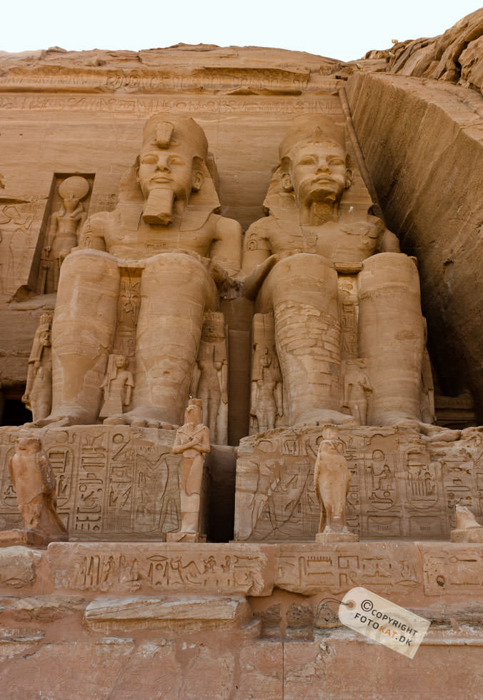 NIKON D700 . 1/200 sec. f/5.6 . 24mm . ISO200 . ⒸPernille Fjeldgaard - Abu_Simbel_12