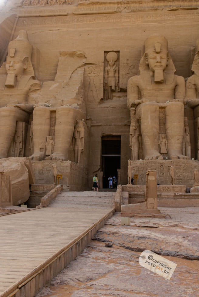 NIKON D200 . 1/1000 sec. f/2.8 . 24mm . ISO200 . ⒸAllan Kaihøj - Abu_Simbel_33