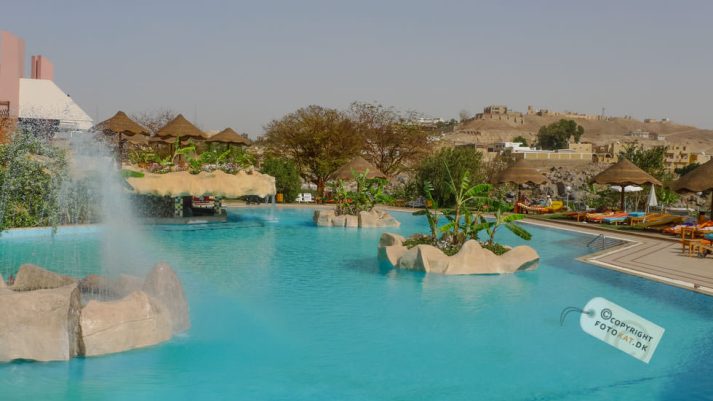 DMC-LX3 . 1/800 sec. f/5.6 . 7.9mm . ISO80 . ⒸKirsten Fjeldgaard - Hotel_Isis_Aswan-19