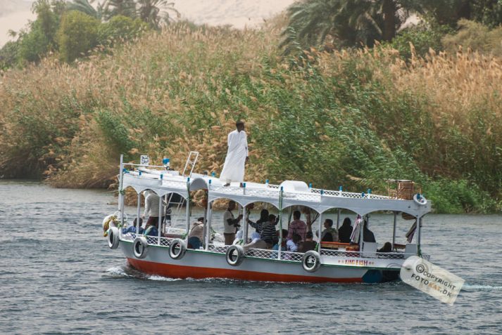 NIKON D200 . 1/1250 sec. f/5.6 . 195mm . ISO200 . ⒸPernille Fjeldgaard - Hotel_Isis_Aswan-33