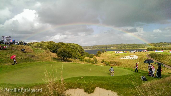 HTC One . 1/5500 sec. f/2 . 3.82mm . ISO125 . - MiD-02