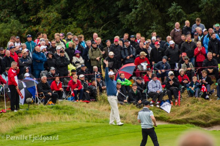 NIKON D7100 . 1/250 sec. f/5.6 . 300mm . ISO250 . - MiD-07