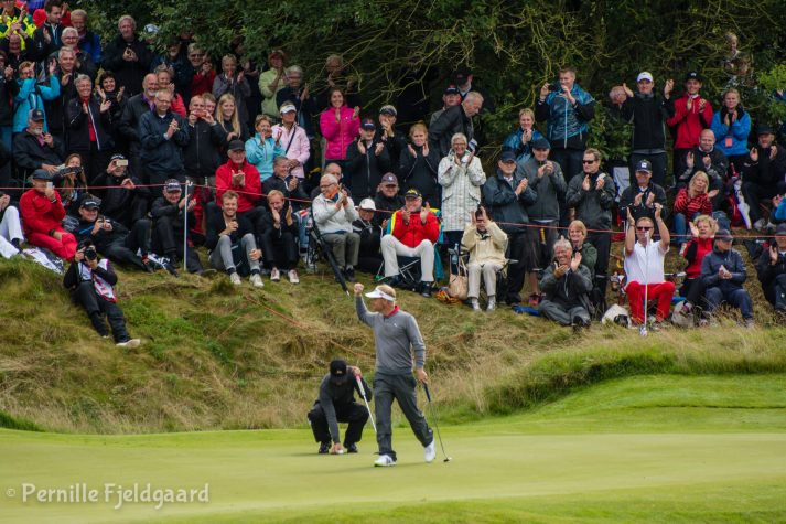 NIKON D7100 . 1/400 sec. f/5.6 . 300mm . ISO250 . - MiD-15