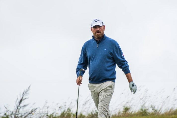 NIKON D7100 . 1/400 sec. f/5.6 . 300mm . ISO200 . - MiD-18