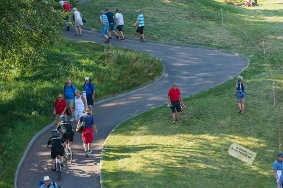 NIKON D7100 . 1/320 sec. f/5 . 86mm . ISO200 . ⒸPernille - MiD-2015-28