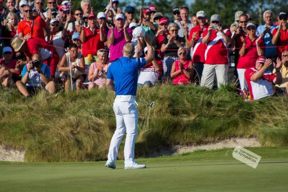 NIKON D7100 . 1/1000 sec. f/5.6 . 300mm . ISO200 . ⒸPernille - MiD-2015-56