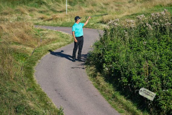 NIKON D7100 . 1/1600 sec. f/2.8 . 300mm . ISO100 . ⒸPernille - MiD-2015-6