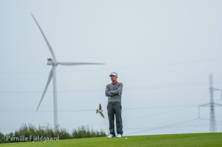 NIKON D7100 . 1/640 sec. f/5.6 . 300mm . ISO200 . - MiD-23