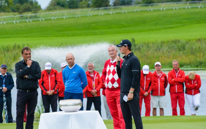  . . . . ⒸPernille - Mid16-57