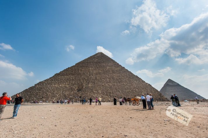 NIKON D700 . 1/4000 sec. f/4.5 . 16mm . ISO200 . ⒸPernille Fjeldgaard - Pyramiderne-Spinxen-2