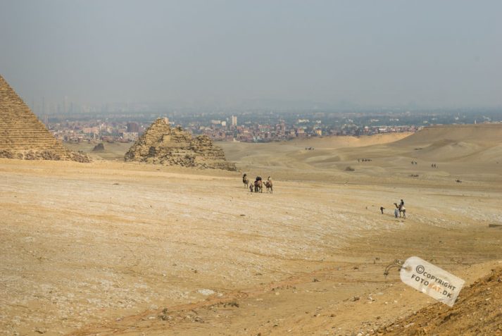 NIKON D200 . 1/320 sec. f/10 . 70mm . ISO200 . ⒸAllan Kaihøj - Pyramiderne-Spinxen-21