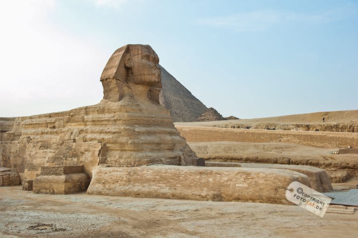 NIKON D700 . 1/320 sec. f/6.3 . 34mm . ISO200 . ⒸPernille Fjeldgaard - Pyramiderne-Spinxen-51