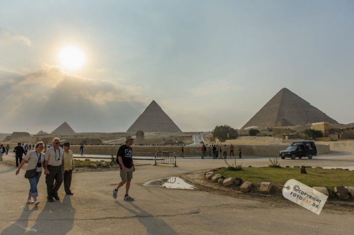 NIKON D700 . 1/2500 sec. f/6.3 . 24mm . ISO200 . ⒸPernille Fjeldgaard - Pyramiderne-Spinxen-56