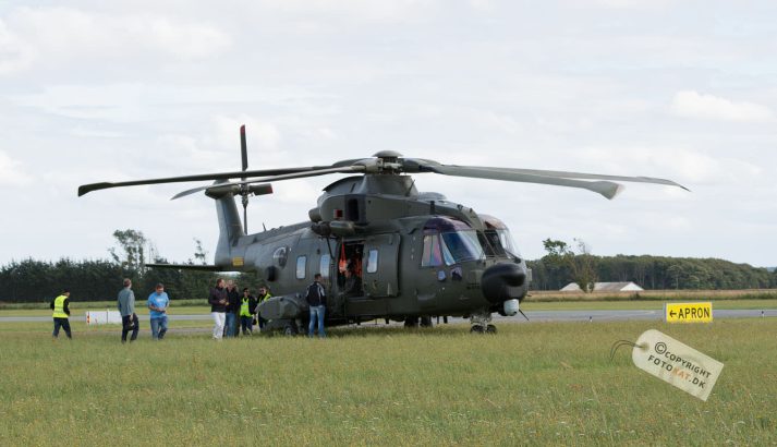 NIKON D600 . 1/400 sec. f/7.1 . 98mm . ISO250 . - sindal-12