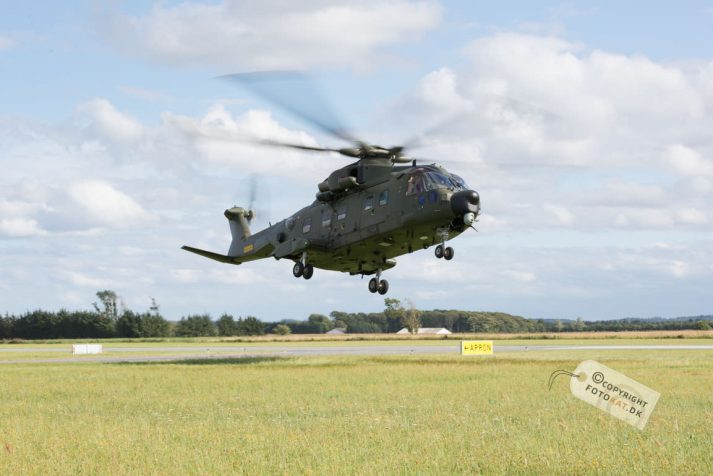 NIKON D600 . 1/50 sec. f/16 . 90mm . ISO100 . - sindal-15